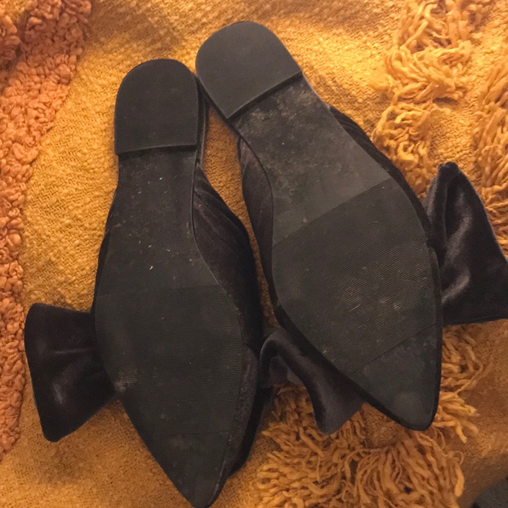 Velvet Mule - Picture 3 of 4
